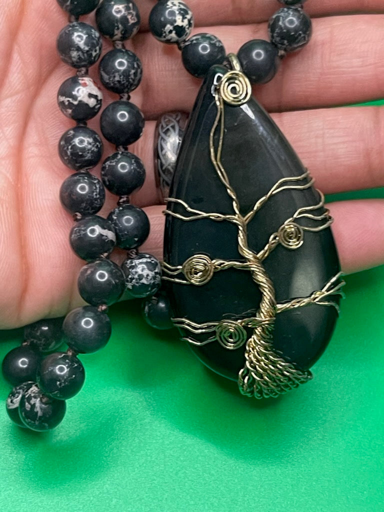 Natural Stones /Glass Crystal Knotted TOL Semi Precious Pendant Bohemian Necklace